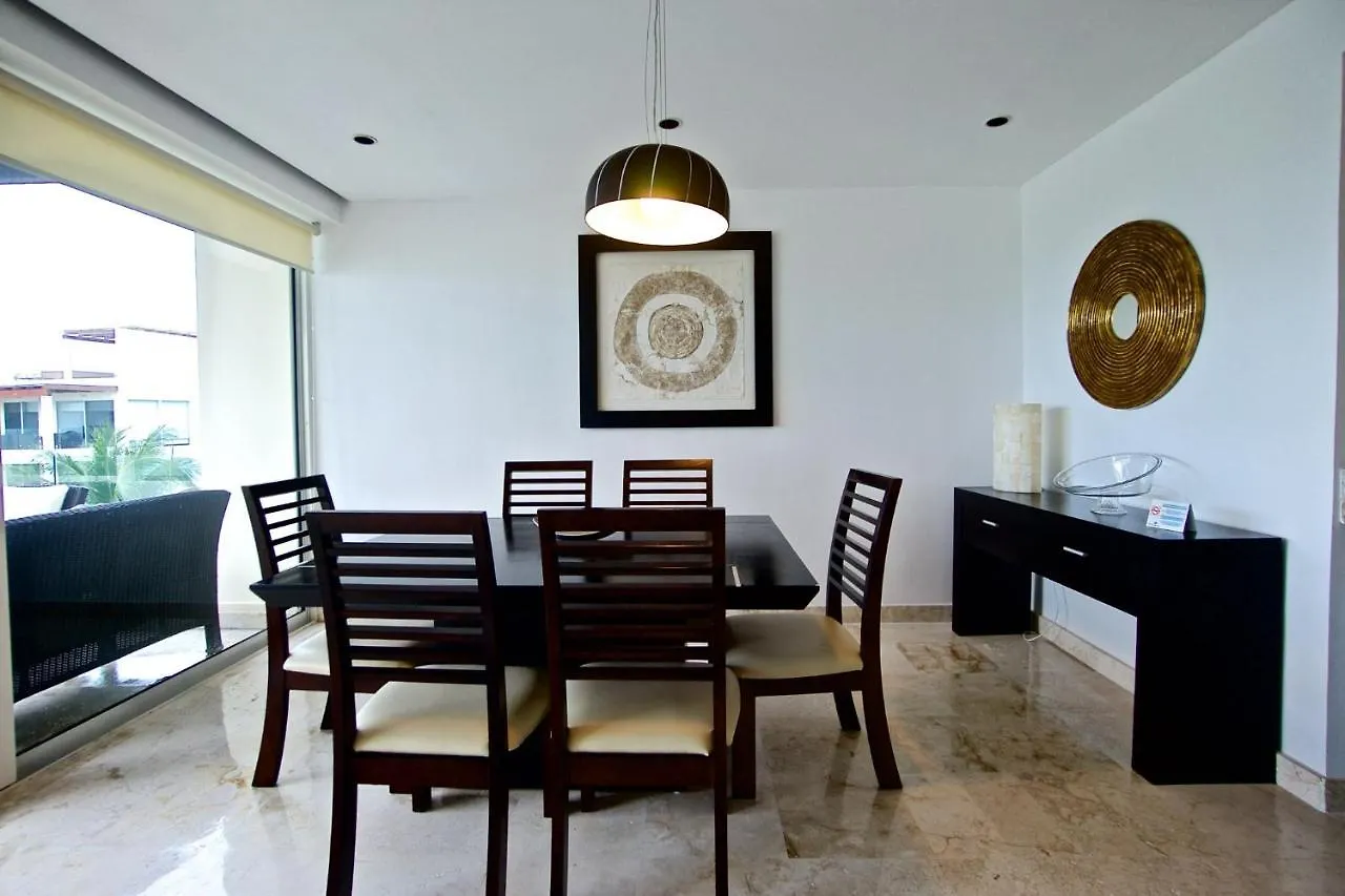 Elements Penthouse 14 Condo 신데 델 카르멘